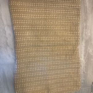 Pottery Barn Honeycomb Lumbar Pillow Cover (16x26)